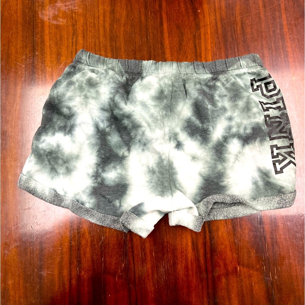 NWT VS PINK SHORTS